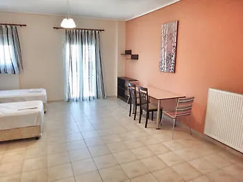 Midia Suites Hotel