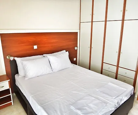 Hotel Midia Suites Livadeia