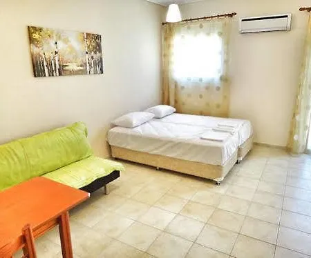Midia Suites Hotel Livadeia